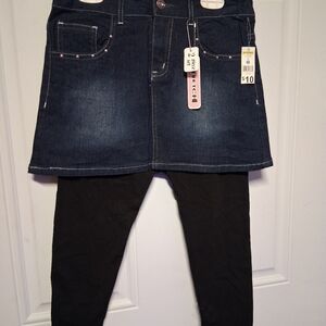 One Step Ahead Denim Skirt And Black Jeggings